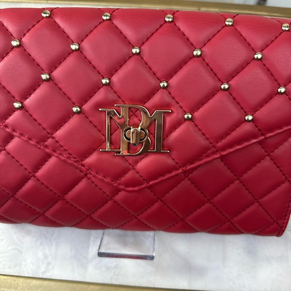 Badgley Mischka NWT Diamond Red Quilted Chain Shoulder Bag - Picture 7 of 11